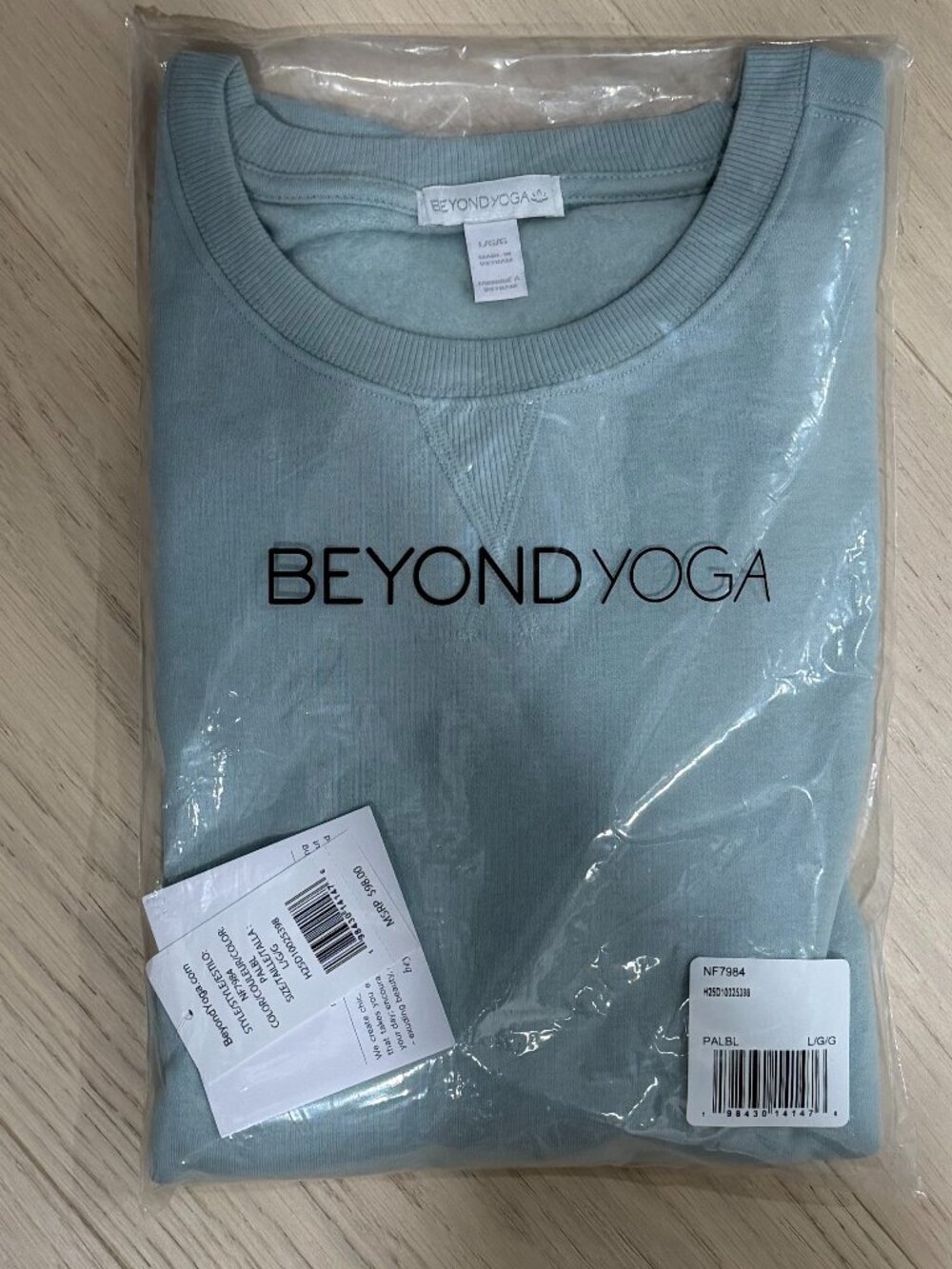 BeyondYoga LuxeFleece Cropped Sweatshirt